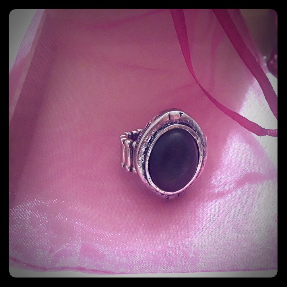 Paparazzi Ring